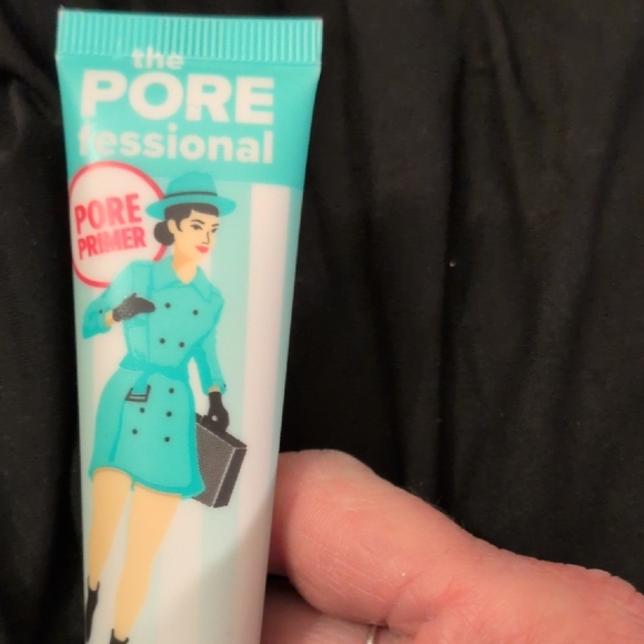 Random Beauty Bundle - Picture 8 of 12